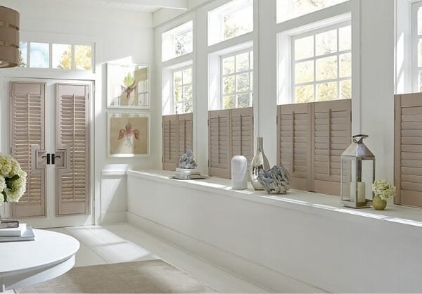 bathrom window shutters